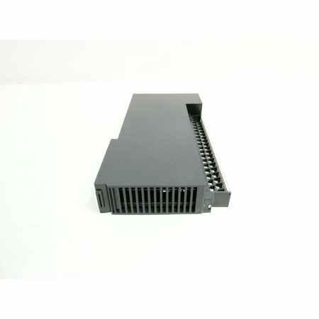 Toshiba PROVISOR PROGRAMMABLE CONTROLLER OUTPUT MODULE TC32DON-1